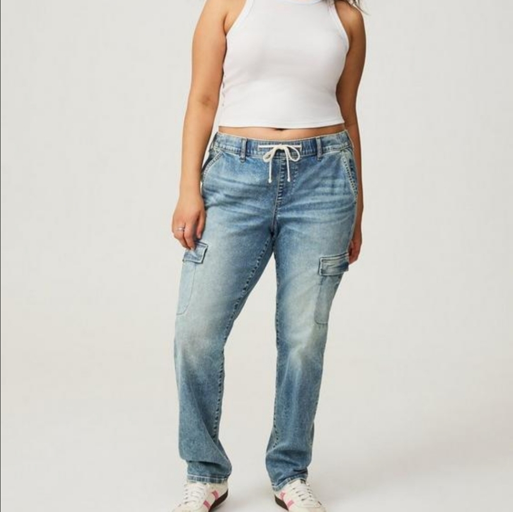 Torrid Relaxed Fit Blue Jeans with Pockets
